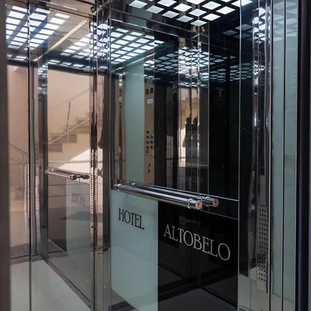 Altobelo 4*