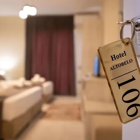 Altobelo Hotell 4*